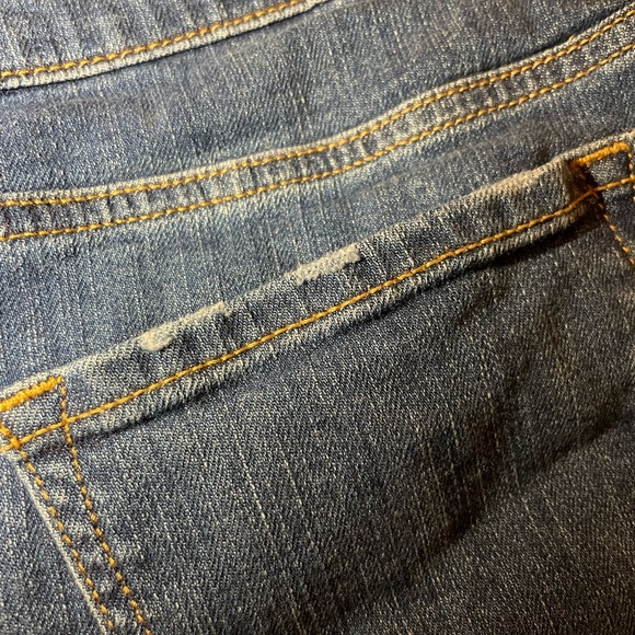 Banana Republic Straight Ankle Jeans - Picture 4 of 6